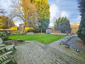 Photo 9- click for photo gallery